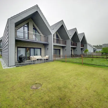 Atostogu Kunigiskiai דירה פלאנגה